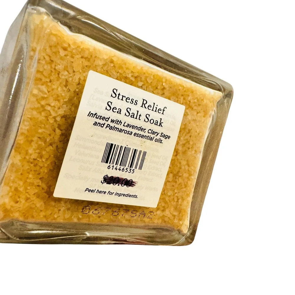 Bath & Body Works Aromatherapy Stress Relief Sea Salt Soak Lavender Clary Sage
